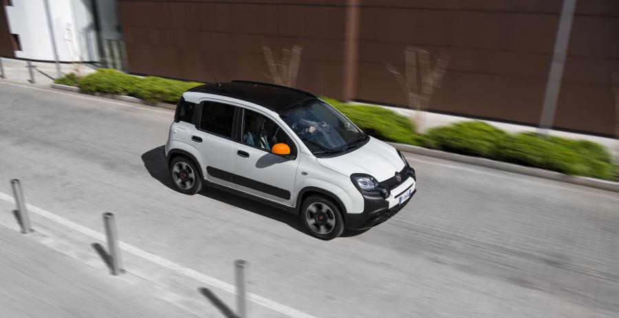  Fiat Panda connected by Wind (319) 2019 года  (фото 12 из 25)